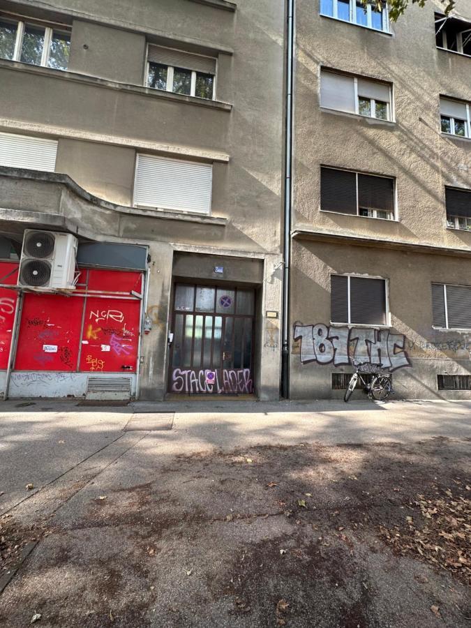 Studio M Lägenhet Zagreb Exteriör bild